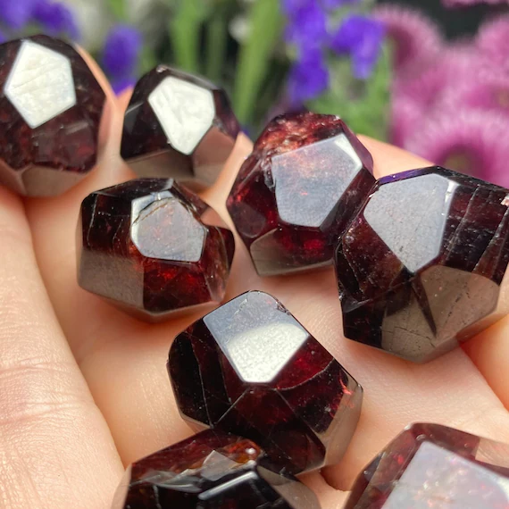 Garnet Crystal